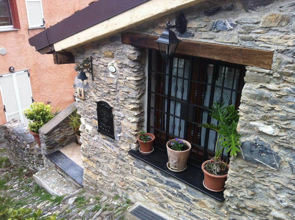 Bed & Breakfast Ca' Di Vissai Arnasco Exterior photo