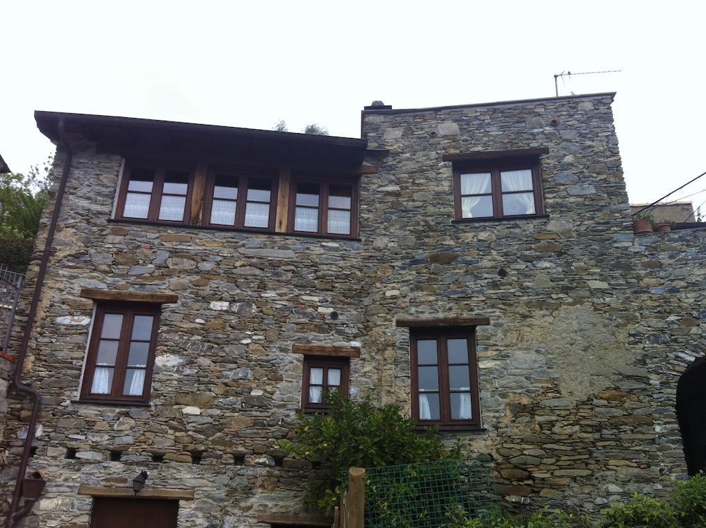 Bed & Breakfast Ca' Di Vissai Arnasco Exterior photo